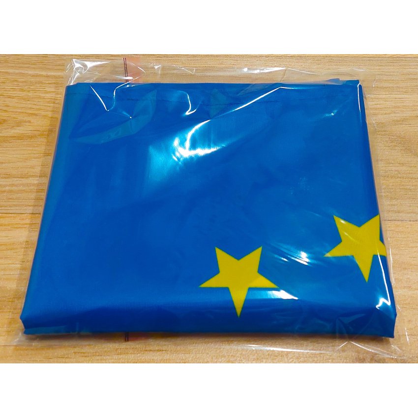 Flaga Unii Europejskiej na drzewiec